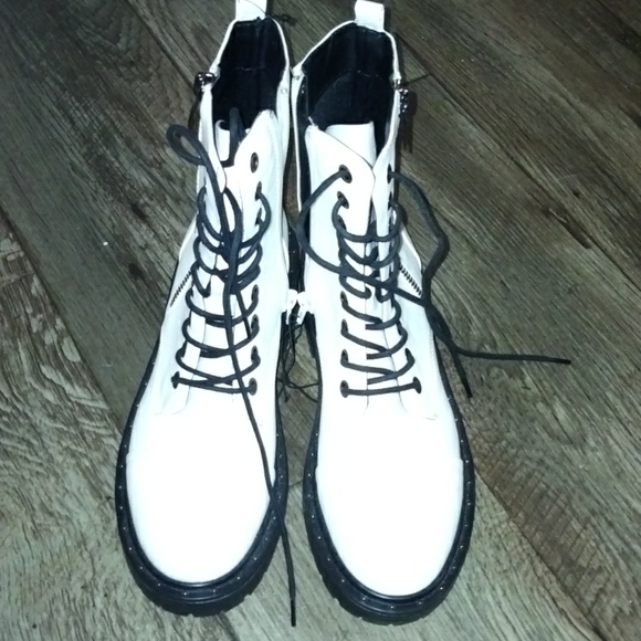 Booties - Picture 2 of 6